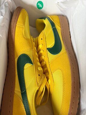 Nike Field General 82 Shoes HF3165-700 Men's 9.5 / Wmns 11
